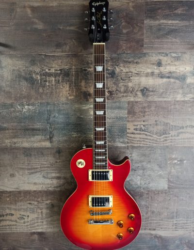 Exposición en pared de guitarra Gibson Les Paul Traditional