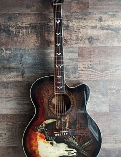 Exposición en pared de guitarra Washburn J32sce Jumbo Acoustic