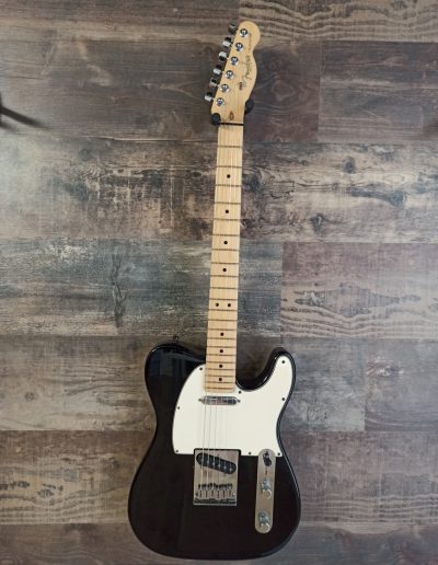 Exposición en pared de guitarra Fender Standard Telecaster