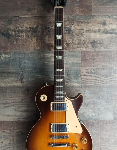 Exposición en pared de guitarra Gibson Les Paul Standard