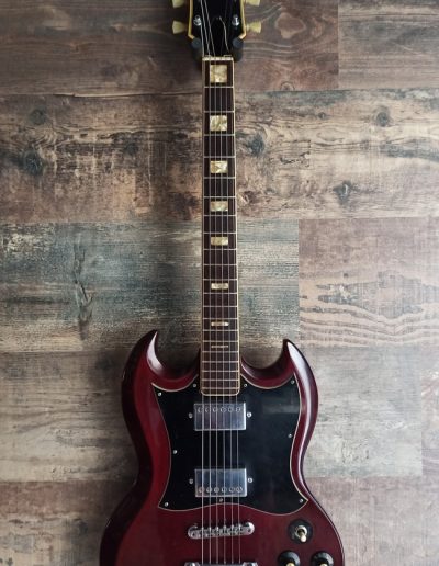 Exposición en pared de guitarra Greco SG360 1975 Aged Cherry