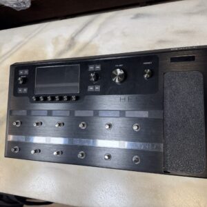 Line 6 Helix Floor Pedalera Multiefectos (2ª mano)